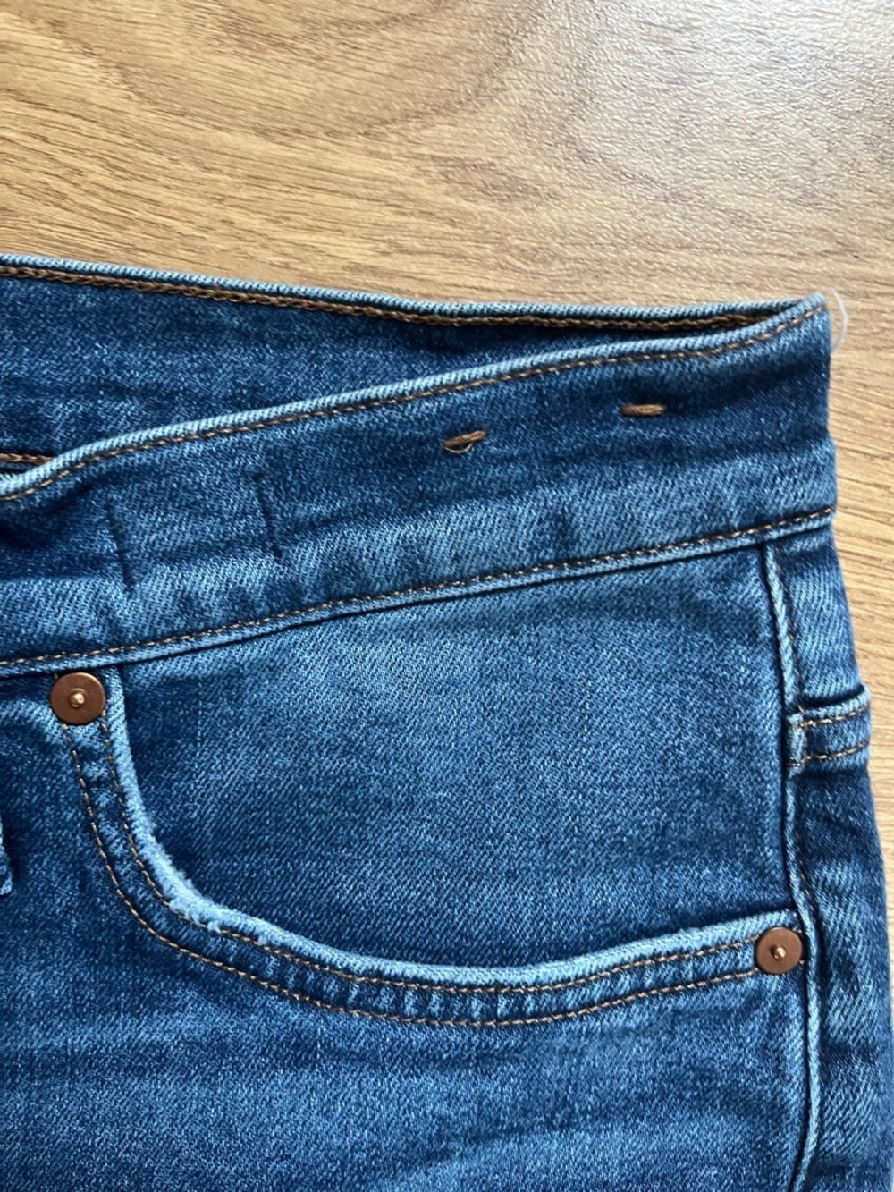 Madewell mid rise kick out jeans - Picture 4 of 15